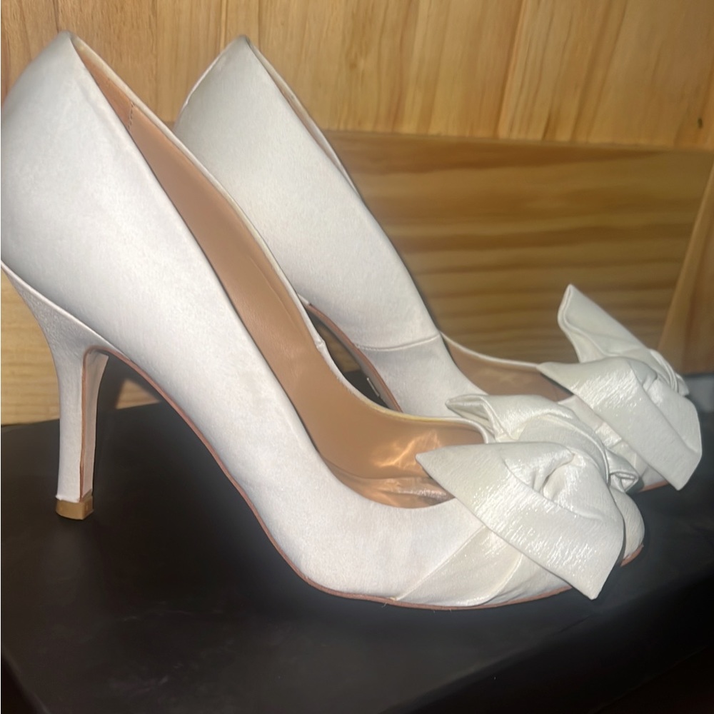 Wedding shoes - Picture 3 of 8